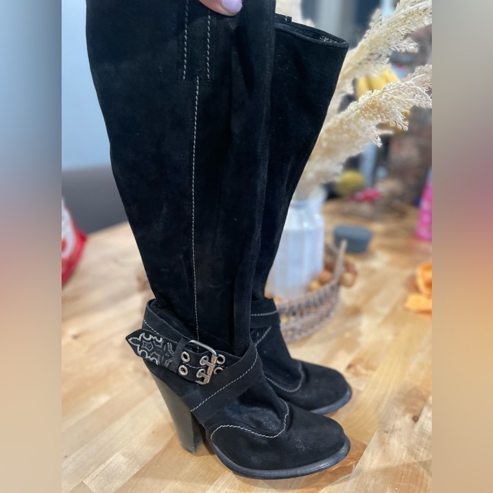 Antik denim boots